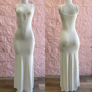 Alicia Maxi Dress (Ivory)